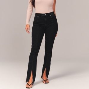 Abercrombie & Fitch The Skinny High Rise Curve
Love Slit Hem Black